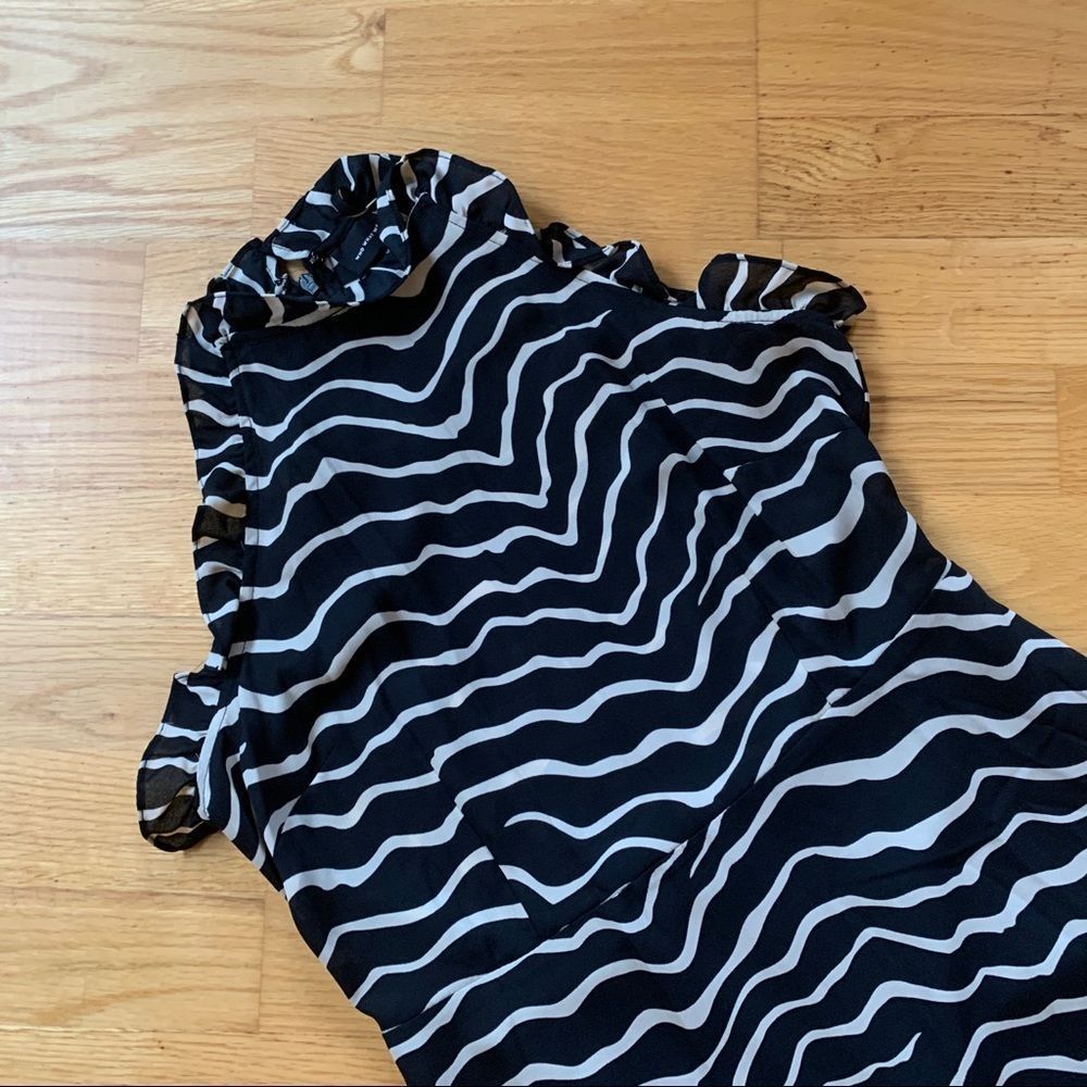 🆕 Gorgeous Zebra Print Dress - Picture 4 of 4